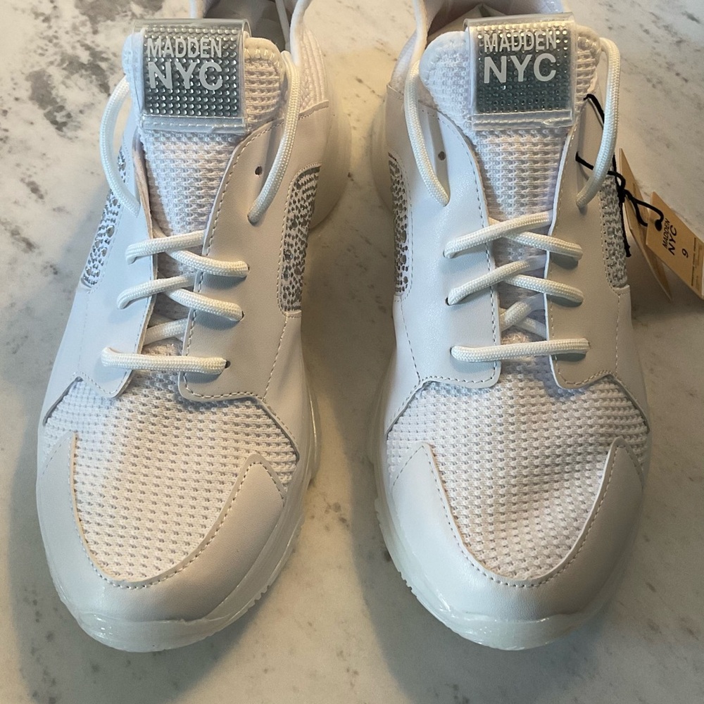 Steve Madden NYC White Sneakers Women’s Size 9